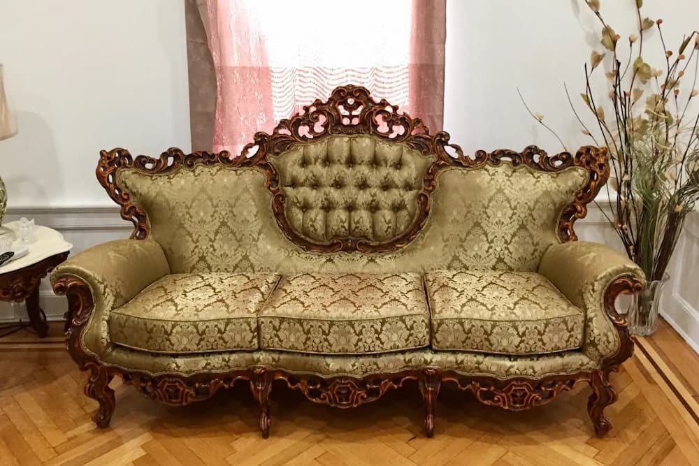 professional reupholsterer