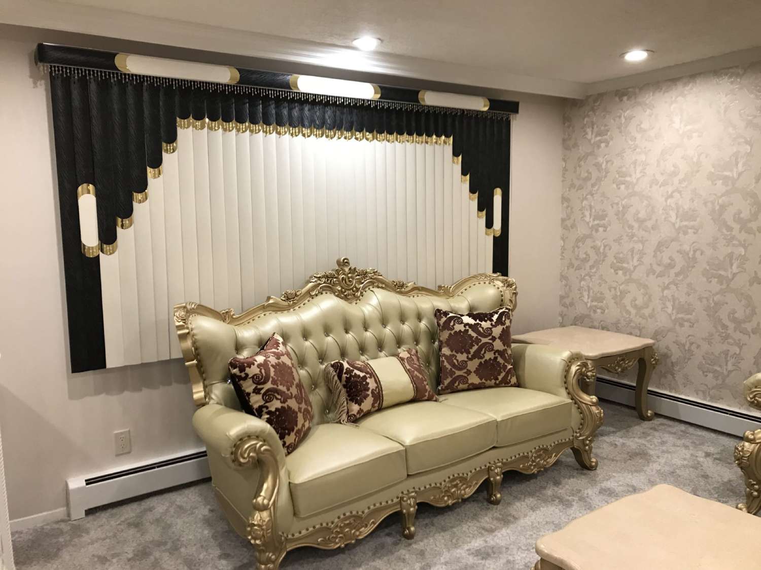 sophisticated vertical blinds in NYC